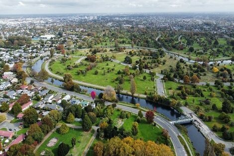 Photo of property in 740 Avonside Drive, Avonside, Christchurch, 8061