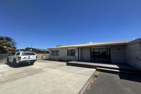 Photo of property in 2/177 Main Rd Clive, Clive, 4102