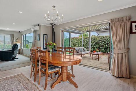 Photo of property in 22 Harbelle Close, Bethlehem, Tauranga, 3110