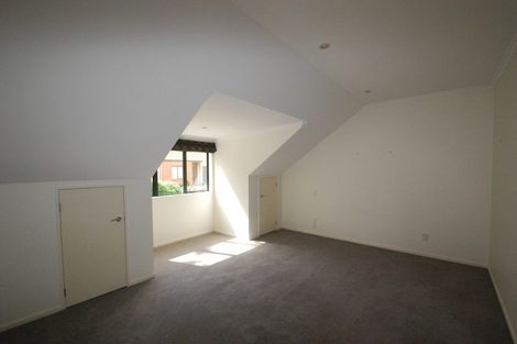 Photo of property in 49 Futuna Close, Karori, Wellington, 6012