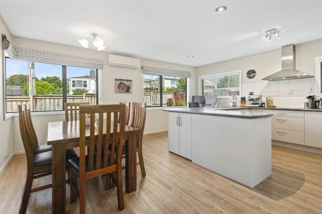 Photo of property in 95 Sherwood Street, Bellevue, Tauranga, 3110