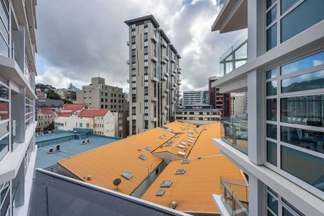 Photo of property in Pinnacle Apartments, E605/160 Victoria Street, Te Aro, Wellington, 6011