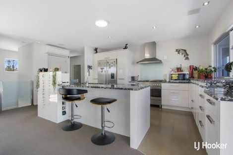 Photo of property in 33a Waione Avenue, Athenree, Katikati, 3177