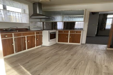 Photo of property in 17 Maxwells Line, Awapuni, Palmerston North, 4412