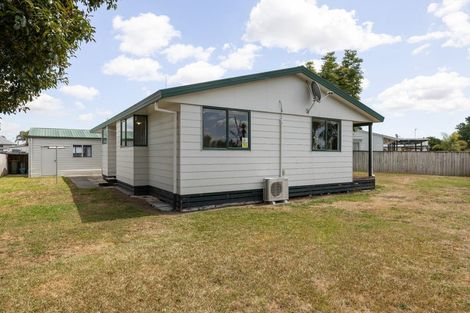 Photo of property in 16 Myrlene Place, Nawton, Hamilton, 3200