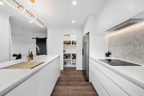 Photo of property in 29 Rosslands Avenue, Karaka, Papakura, 2124