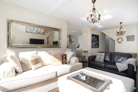 Photo of property in 2/7 London Street, Saint Marys Bay, Auckland, 1011