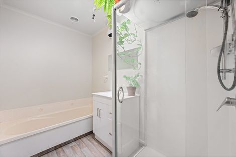 Photo of property in 2 Westhaven Place, Redwoodtown, Blenheim, 7201