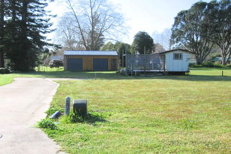 Photo of property in 3 Homestead Lane, Cooks Beach, Whitianga, 3591