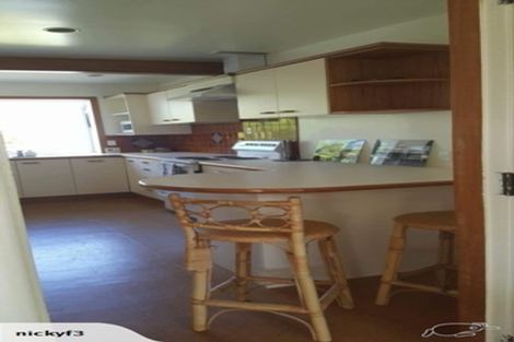 Photo of property in 24 Golf Road, Paraparaumu Beach, Paraparaumu, 5032