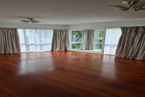 Photo of property in 89 Gossamer Drive, Pakuranga Heights, Auckland, 2010