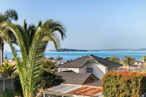 Photo of property in 1/184 Bucklands Beach Road, Bucklands Beach, Auckland, 2012