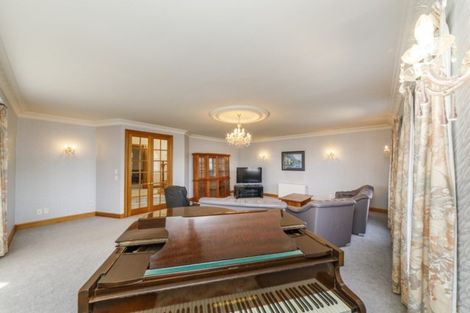 Photo of property in 153/155 High Street, Bulls, 4818