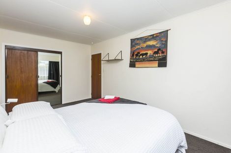 Photo of property in 2/528 Fergusson Drive, Trentham, Upper Hutt, 5018