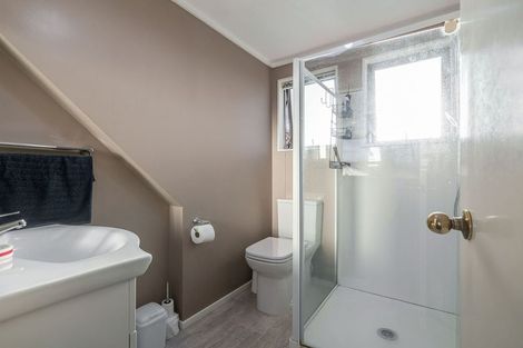 Photo of property in 68 Pencarrow Street, Highbury, Palmerston North, 4412