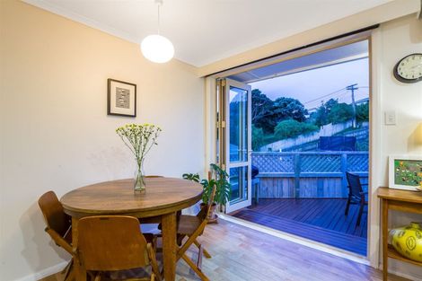 Photo of property in 42 Downes Street, Titahi Bay, Porirua, 5022