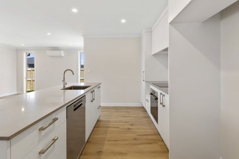 Photo of property in 59 Nursery Lane, Papamoa, 3118