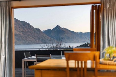 Photo of property in 18 Dublin Street, Queenstown, 9300