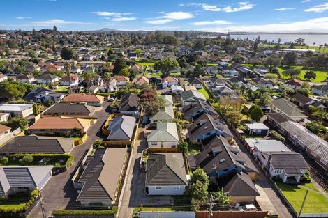 Photo of property in 50c Kings Road, Panmure, Auckland, 1072