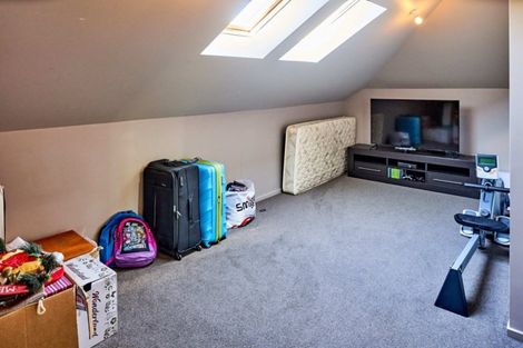 Photo of property in 23 Lanyon Place, Whitby, Porirua, 5024