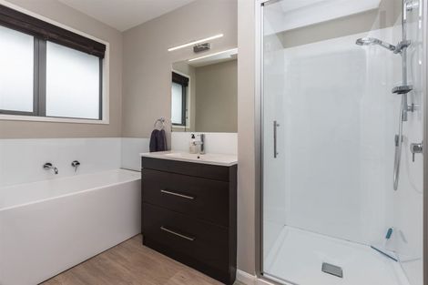 Photo of property in 7 Napoleon Close, Harewood, Christchurch, 8051