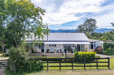 Photo of property in 167 Lincoln Road, Carterton, 5713