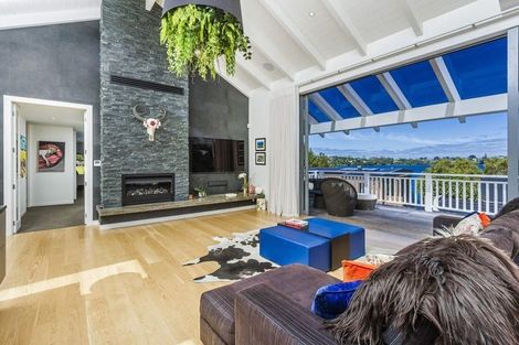 Photo of property in 11 Eric Price Avenue, Takapuna, Auckland, 0620