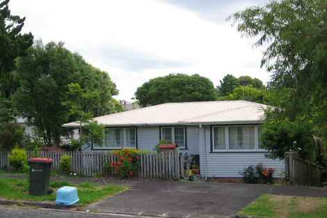 Photo of property in 26 Maui Pomare Street, Blockhouse Bay, Auckland, 0600