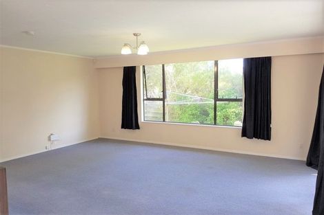 Photo of property in 32b Transom Close, Whitby, Porirua, 5024