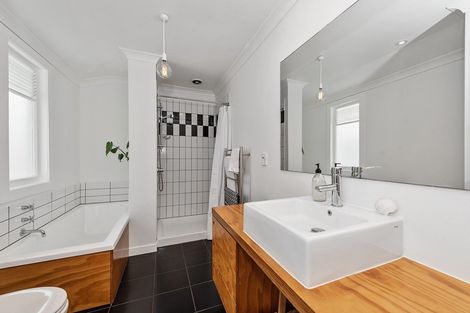 Photo of property in 25a Bond Street, Hamilton East, Hamilton, 3216