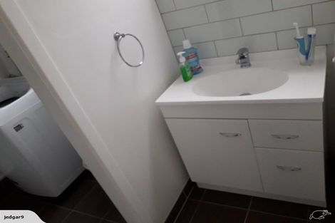 Photo of property in 1/9 Pemberton Avenue, Bayview, Auckland, 0629