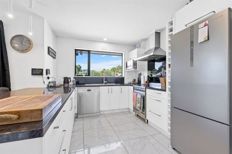 Photo of property in 43 Heyders Road, Spencerville, Christchurch, 8083