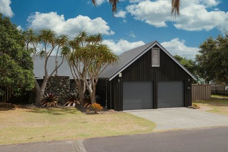 Photo of property in 185 Omaha Drive, Omaha, 0986