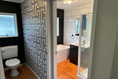 Photo of property in 37 Hibiscus Avenue, Hamilton Lake, Hamilton, 3204