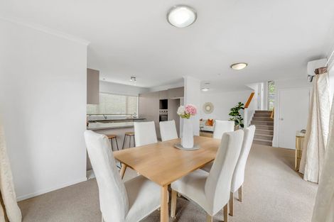 Photo of property in 1 Luna Place, Henderson, Auckland, 0612