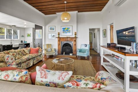 Photo of property in 324 Thames Coast Sh25 Road, Thornton Bay, Thames, 3575