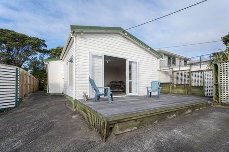 Photo of property in 63 Pikarere Street, Titahi Bay, Porirua, 5022