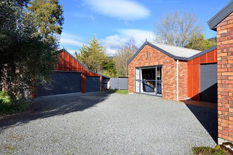 Photo of property in 166 Wakamarina Road, Canvastown, Havelock, 7178