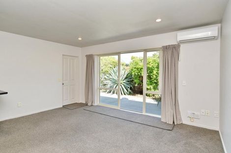 Photo of property in 16d Lyndon Street, Riccarton, Christchurch, 8011