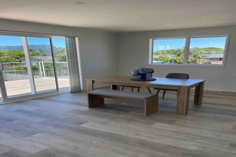 Photo of property in 5 Kahukaka Road, One Tree Point, 0118