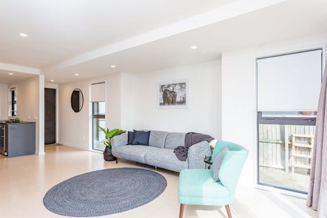 Photo of property in 1/176 Edgeware Road, Edgeware, Christchurch, 8013