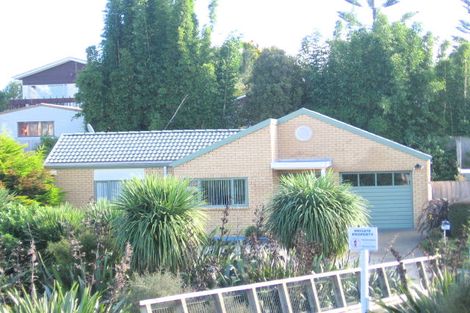 Photo of property in 35 Kona Crescent, Henderson, Auckland, 0610