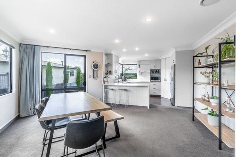 Photo of property in 712 Queens Drive, Waikiwi, Invercargill, 9810