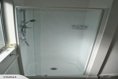 Photo of property in 4/34 Holly Road, St Albans, Christchurch, 8014