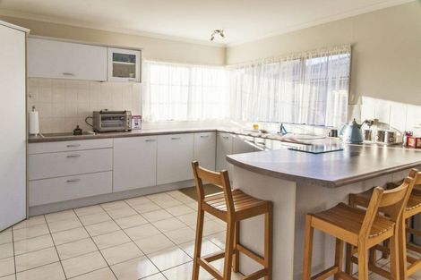 Photo of property in 39 Tington Avenue, Wattle Downs, Auckland, 2103