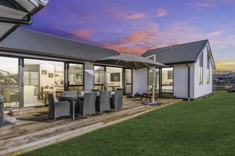 Photo of property in 11 Farrier Street, Papamoa, 3118