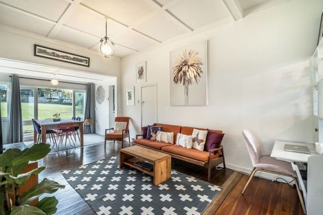Photo of property in 14 Richmond Avenue, Northcote Point, Auckland, 0627