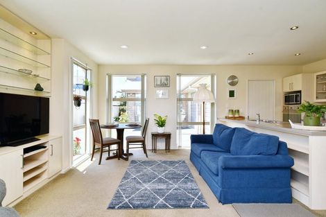 Photo of property in 1/38 Sawyers Arms Road, Northcote, Christchurch, 8052