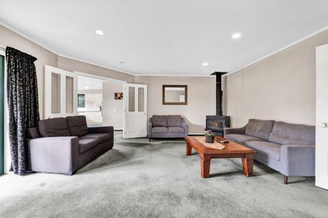 Photo of property in 10d Regan Street, Stratford, 4332