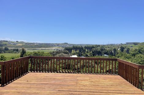 Photo of property in 15 Ashley Avenue, Long Bay, Auckland, 0630